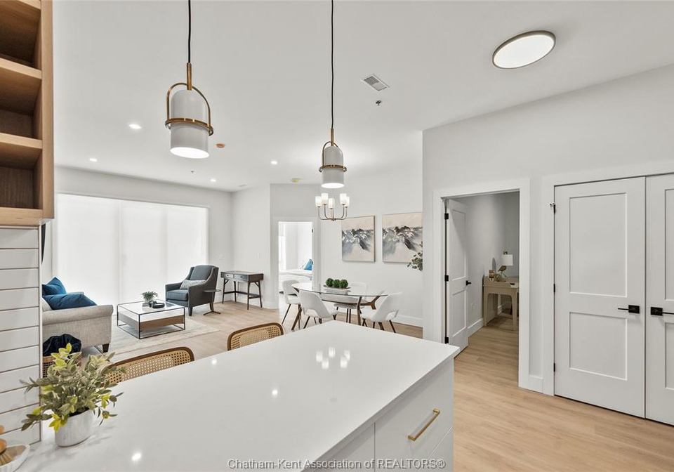 364-grand-avenue-east-chatham-ontario-26007874
