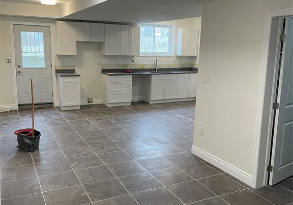 720-grand-marais-road-east-windsor-ontario-26007935