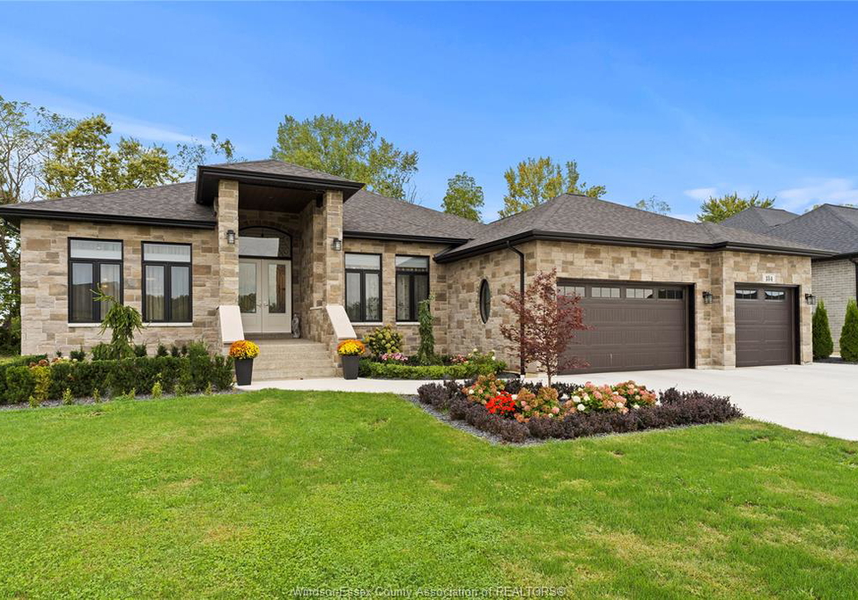 184-grandview-kingsville-ontario-26007978