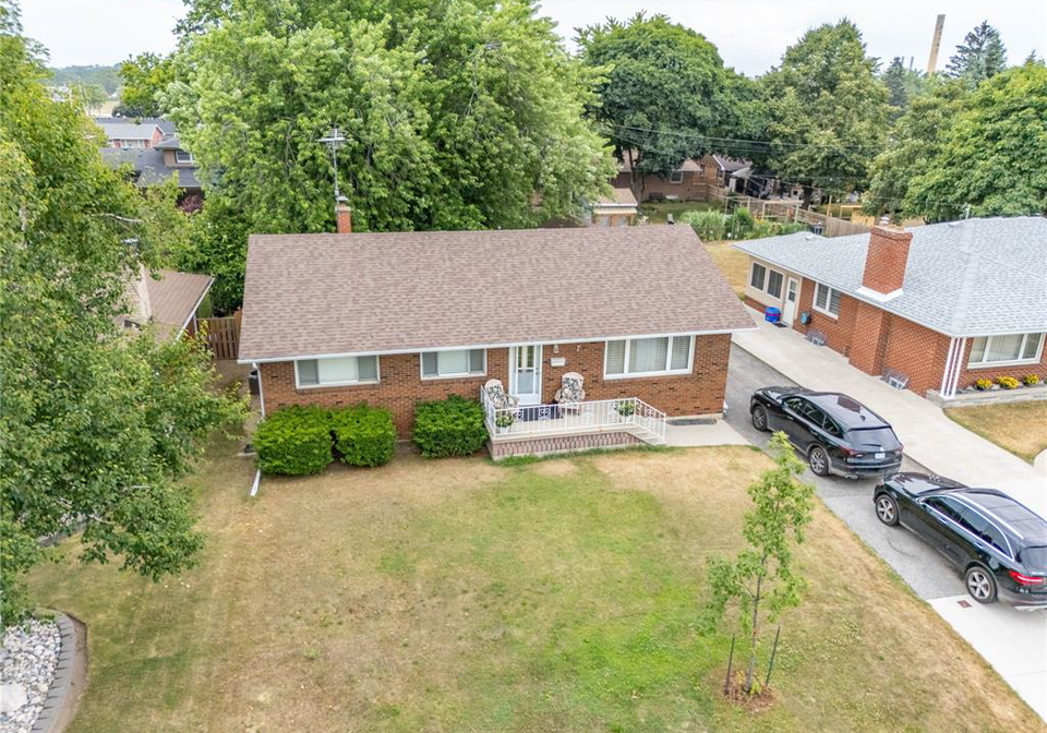 7-gladstone-avenue-leamington-ontario-26008001