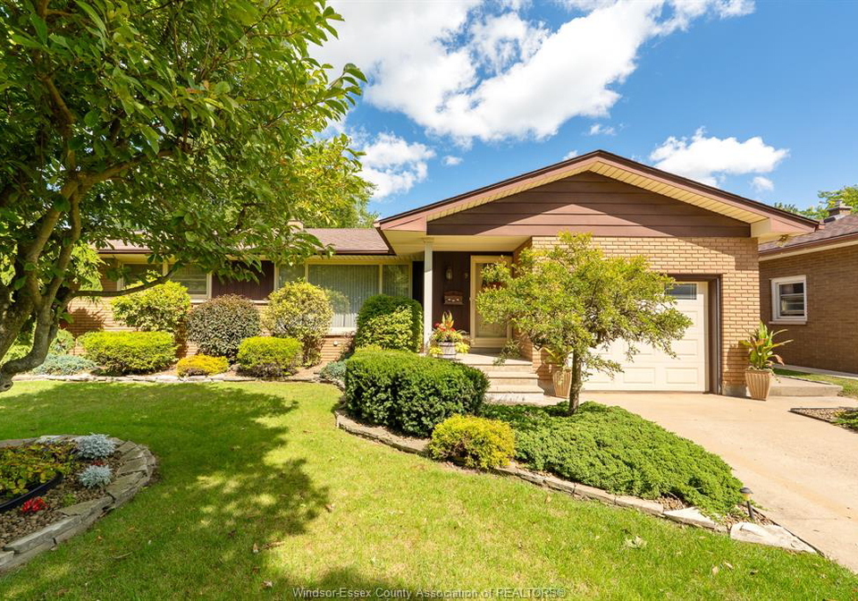 9-audrey-street-leamington-ontario-26008008
