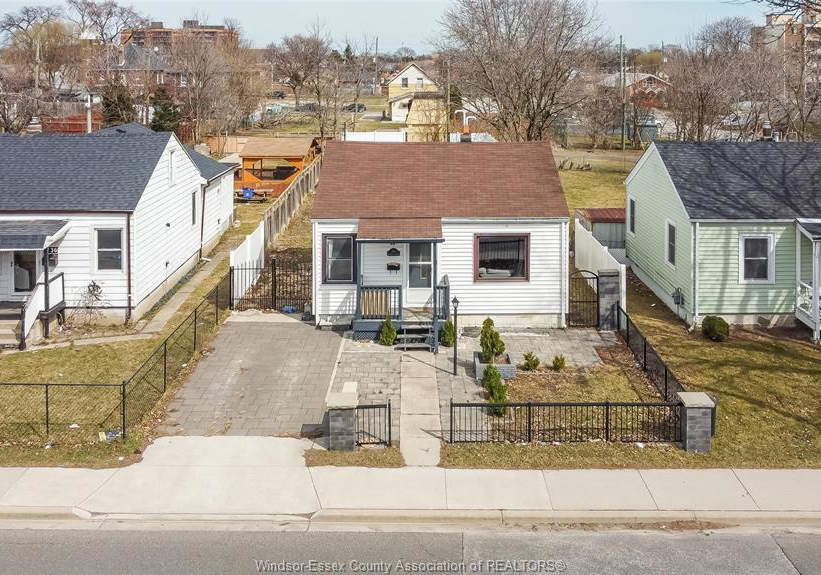 744-mcdougall-street-windsor-ontario-26008010