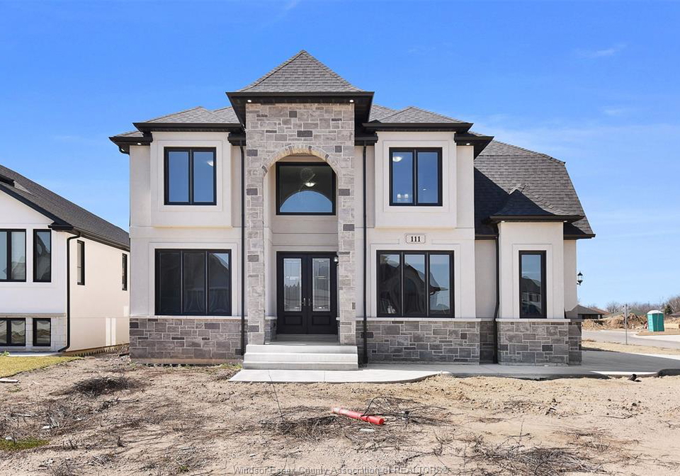 111-bonnet-amherstburg-ontario-26008031