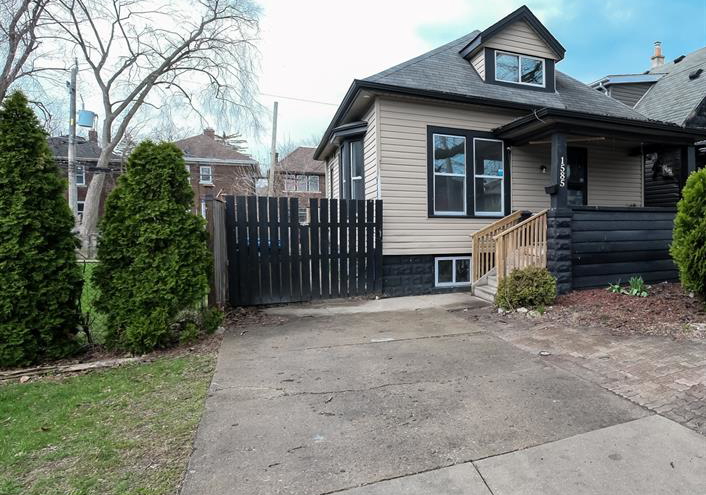 1585-pelissier-windsor-ontario-26008078