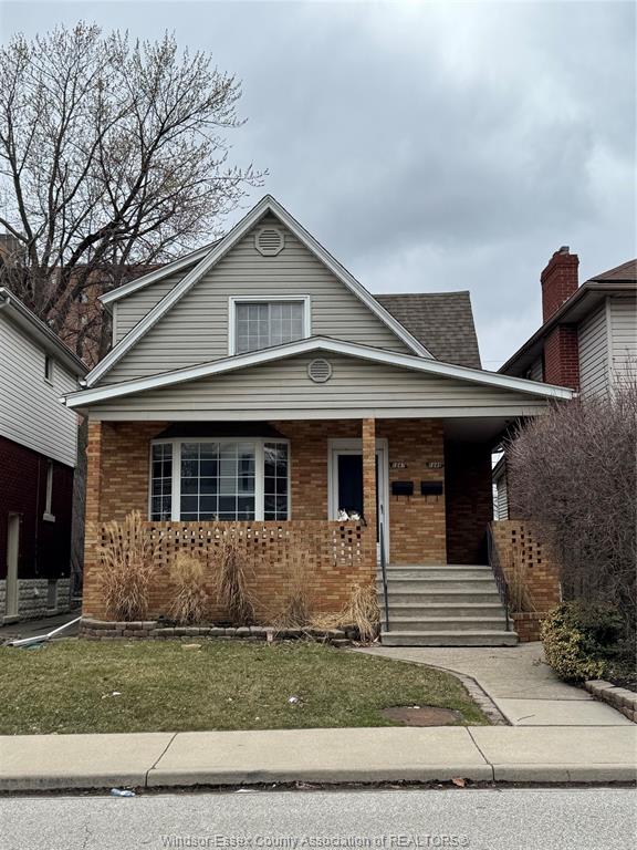 1645-goyeau-windsor-ontario-26008139