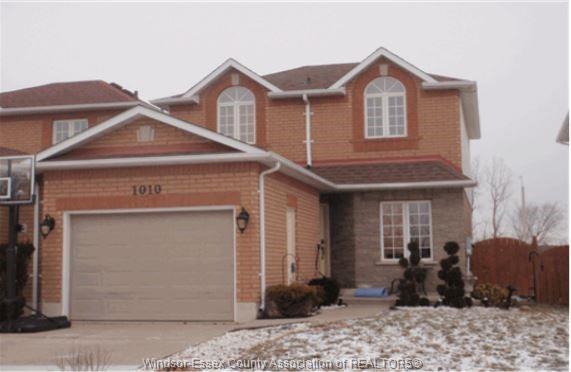 1010-lemonwood-crescent-windsor-ontario-26008183