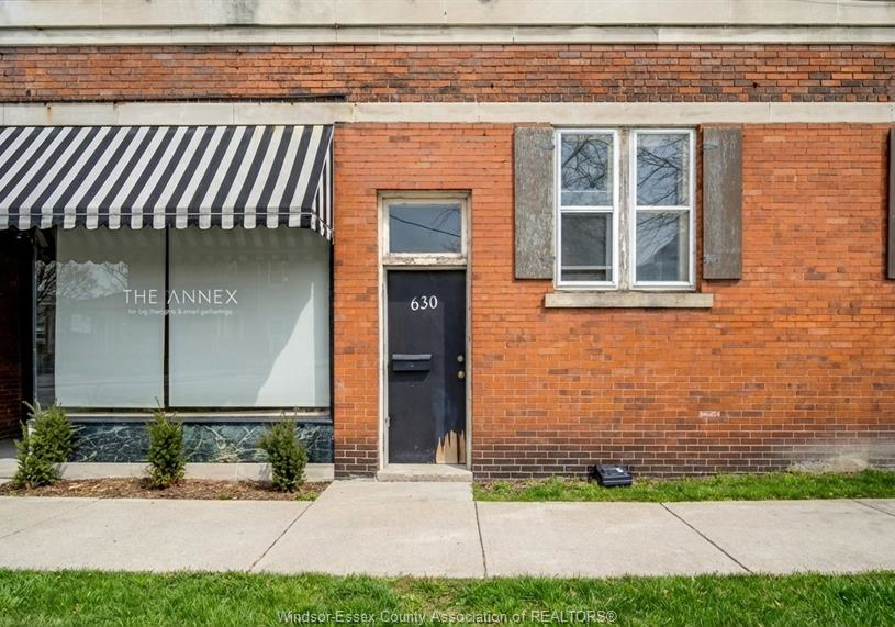 1701-wyandotte-windsor-ontario-26008199