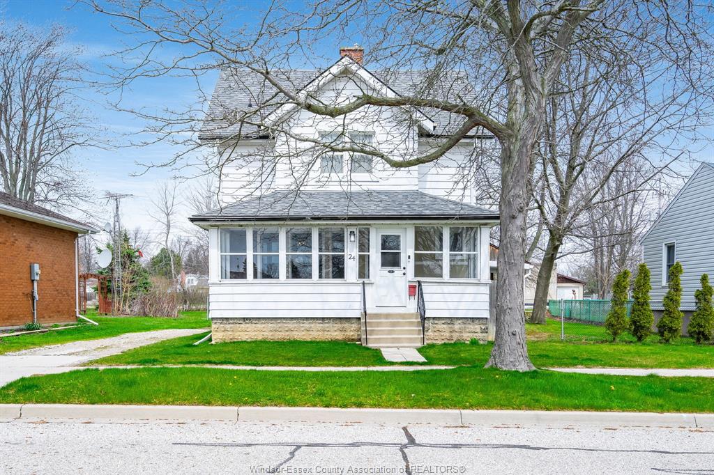 24-maple-street-kingsville-ontario-26008216