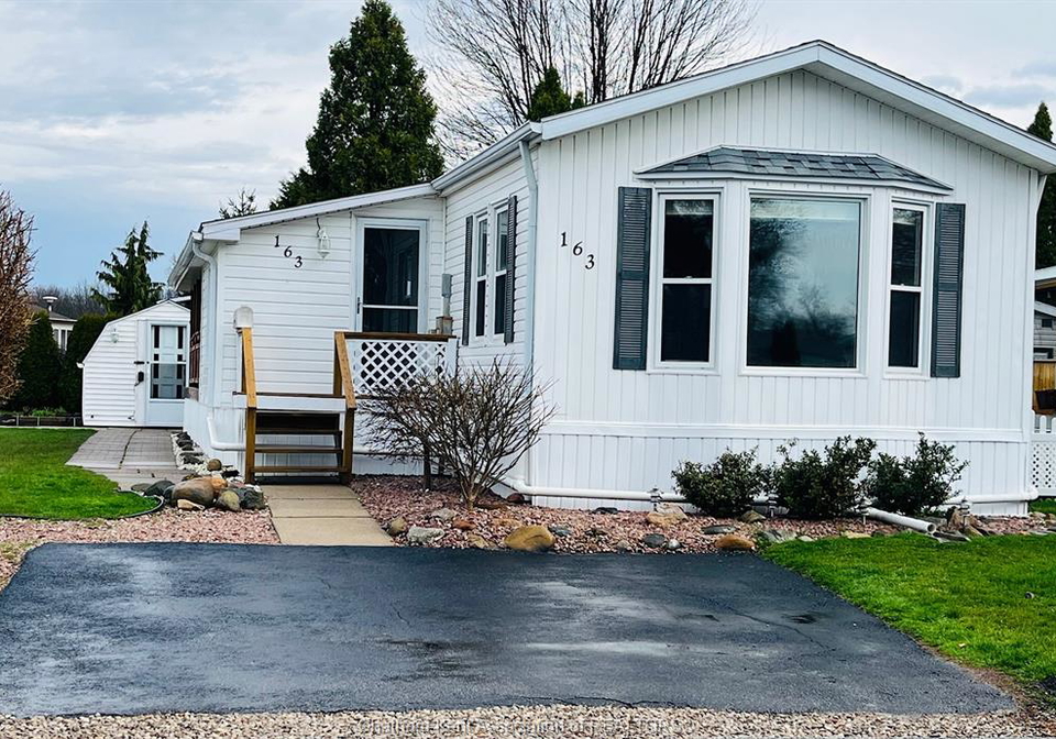 163-regency-drive-chatham-ontario-26008226