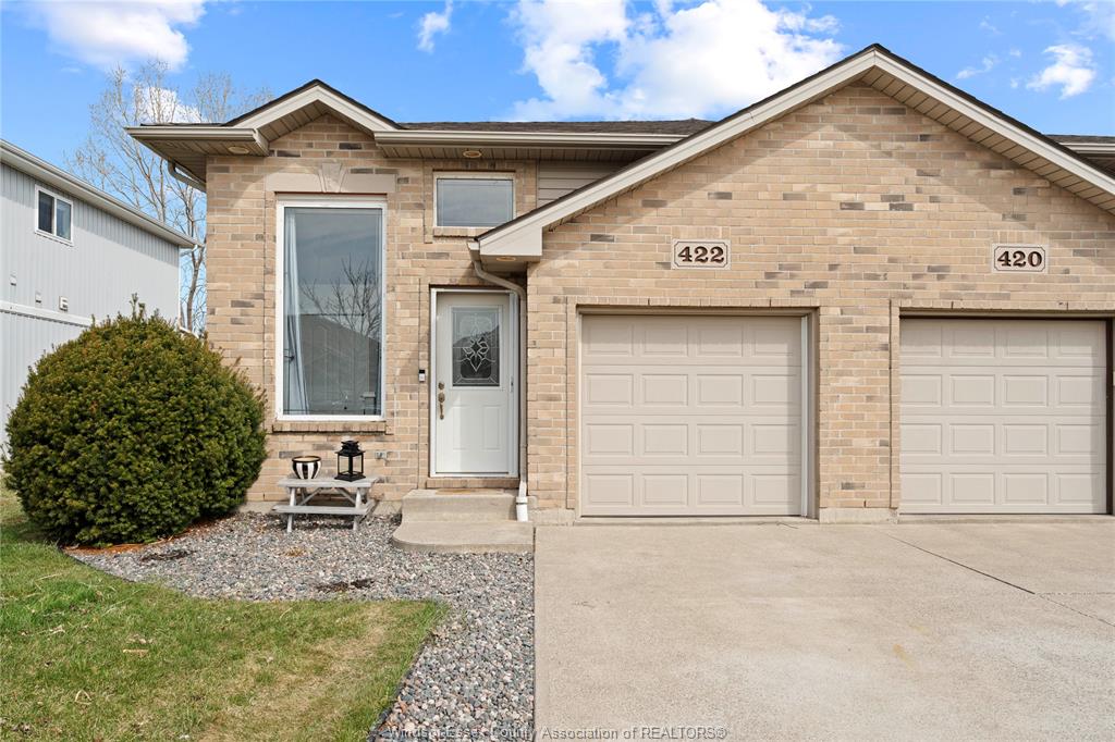 422-rosewood-drive-lakeshore-ontario-26008236