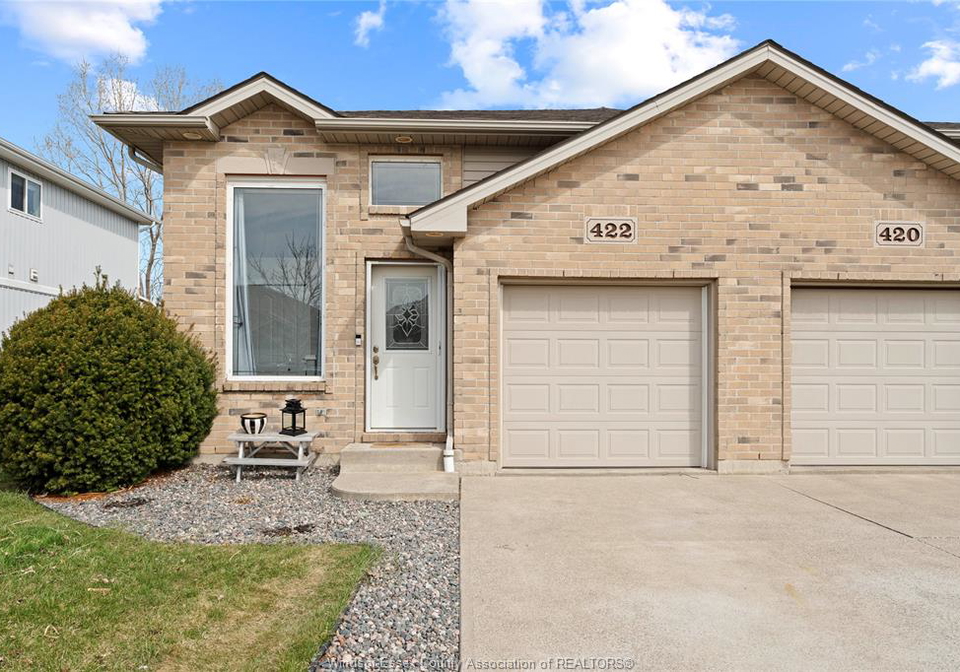 422-rosewood-drive-lakeshore-ontario-26008236