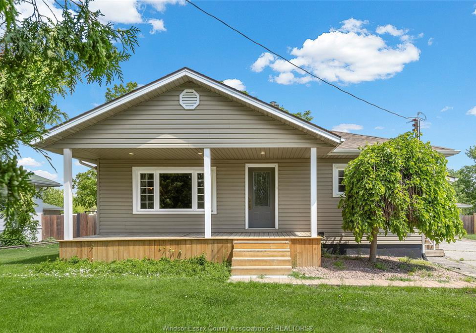 76-texas-amherstburg-ontario-26008247