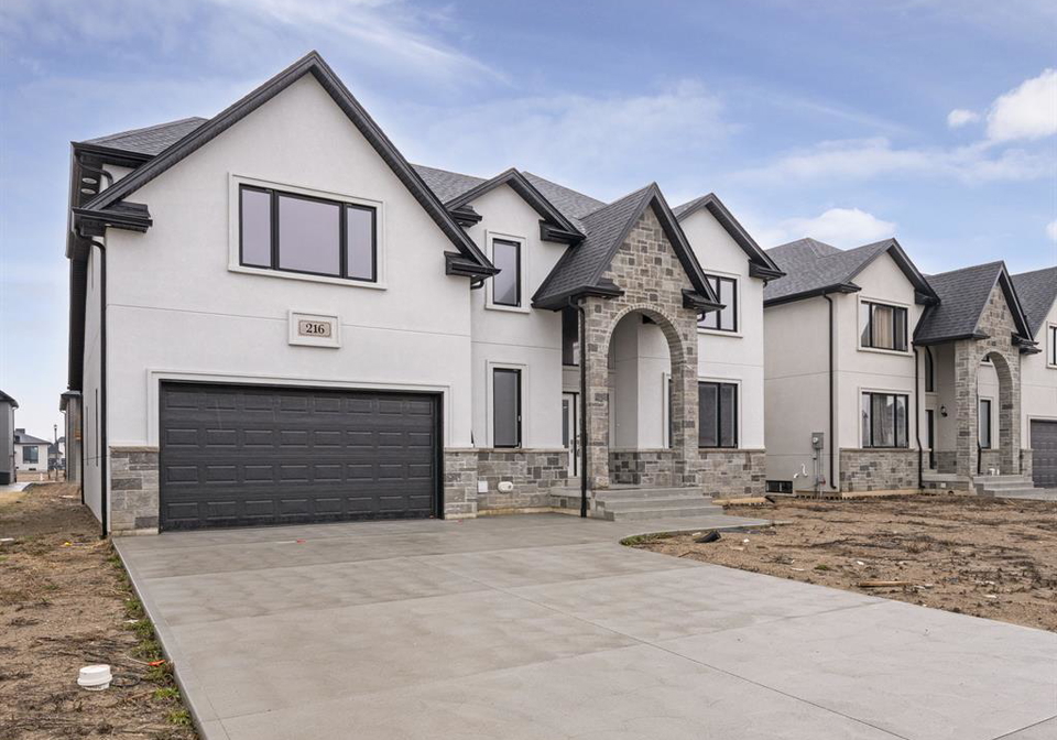 216-cowan-court-amherstburg-ontario-26008252
