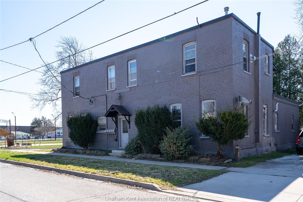 195-sydenham-street-dresden-ontario-26008265