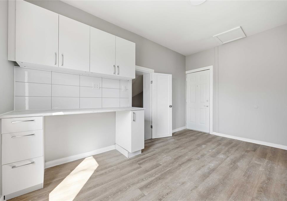 131-margaret-avenue-wallaceburg-ontario-26008275