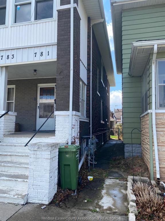 781-gladstone-avenue-windsor-ontario-26008309
