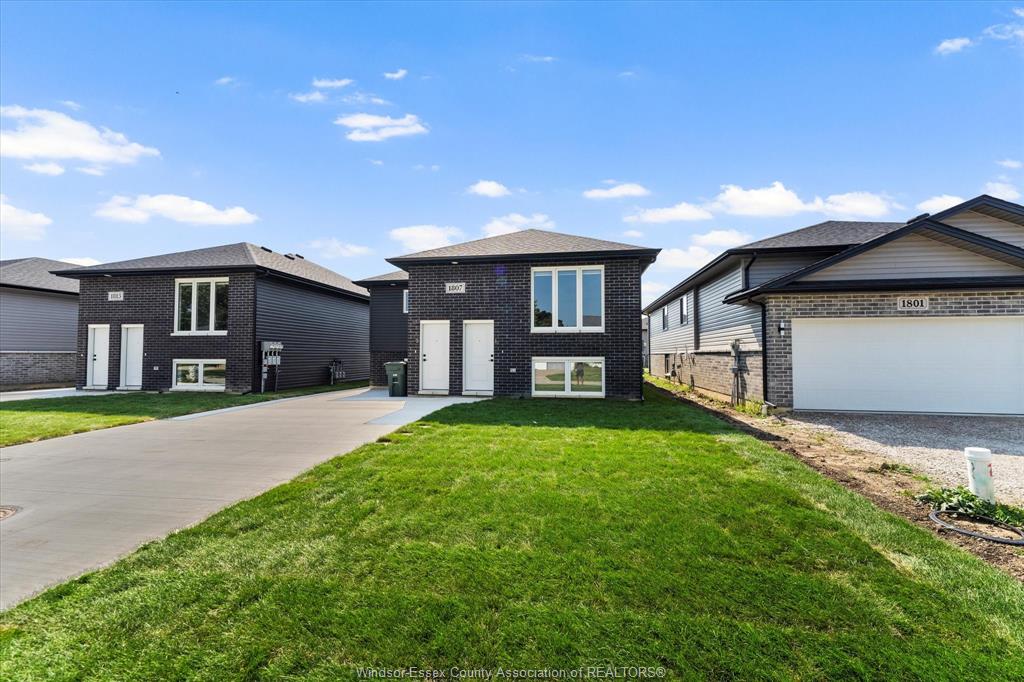 1837-meldrum-windsor-ontario-26008407