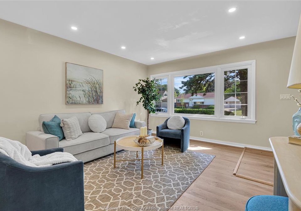 3711-dandurand-drive-windsor-ontario-26008410