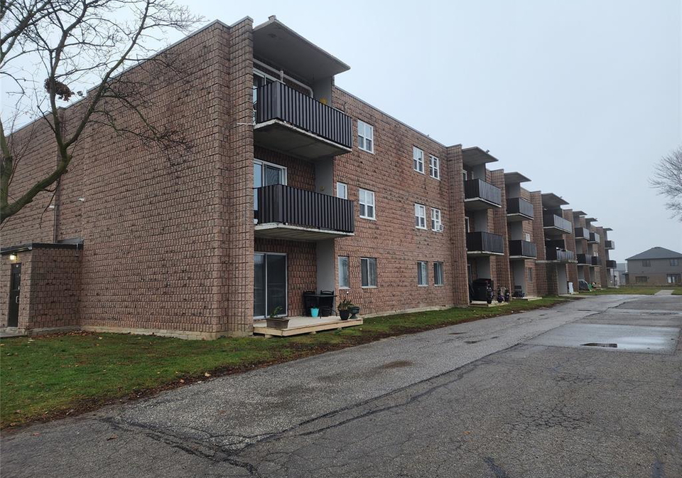 276-merritt-avenue-chatham-ontario-26008432