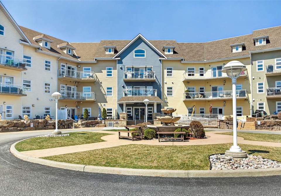 1550-venetian-boulevard-point-edward-ontario-26008543