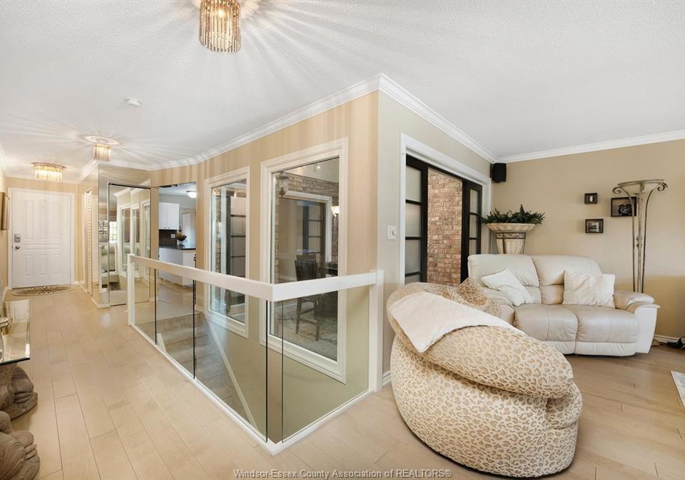 438-martinique-avenue-windsor-ontario-26008608