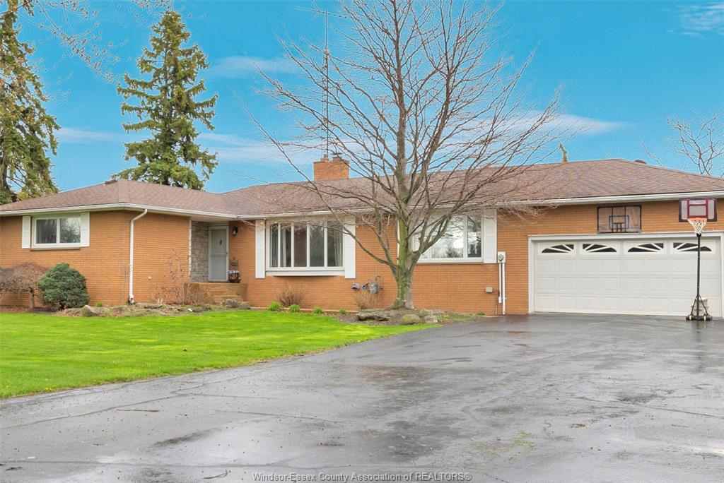 54-mersea-road-12-leamington-ontario-26008617