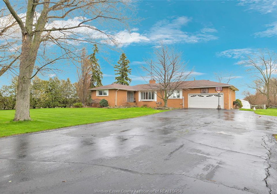 54-mersea-road-12-leamington-ontario-26008617