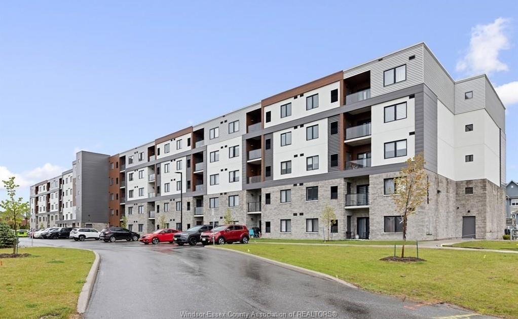 2550-sandwich-west-parkway-lasalle-ontario-26008643