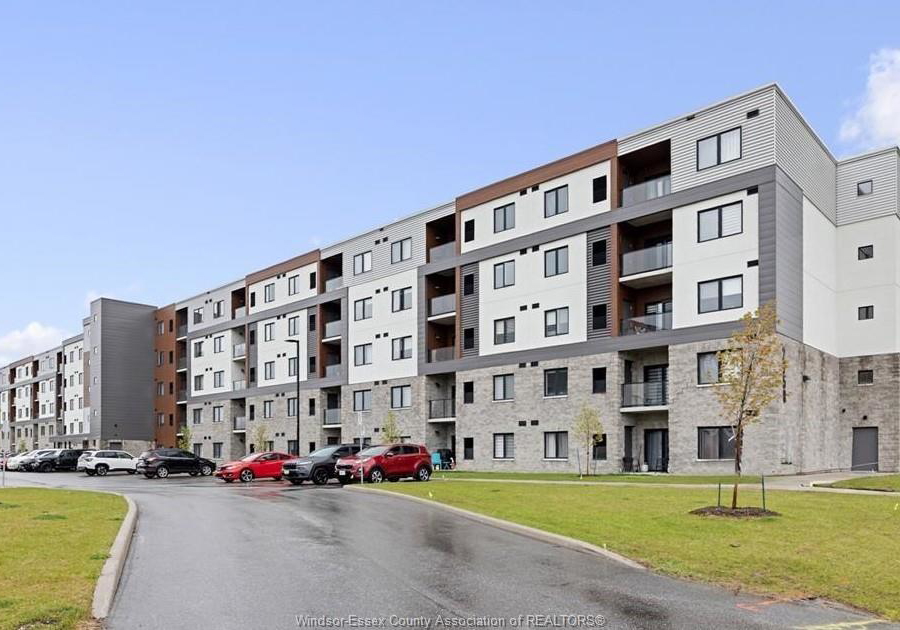 2550-sandwich-west-parkway-lasalle-ontario-26008643