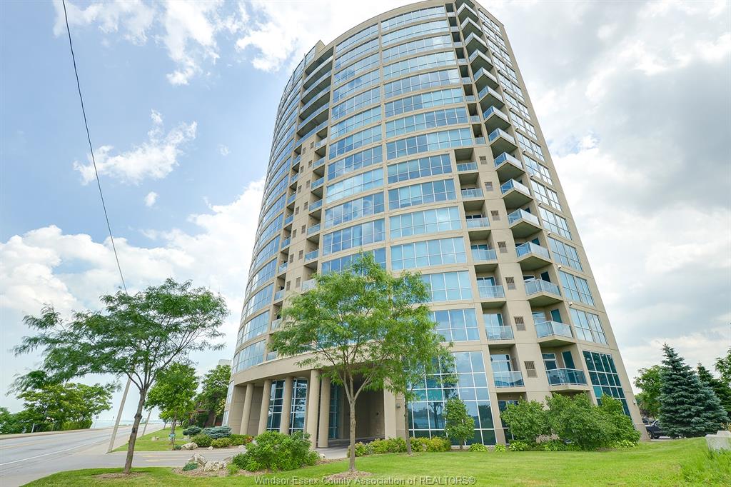 1225-riverside-windsor-ontario-26008700