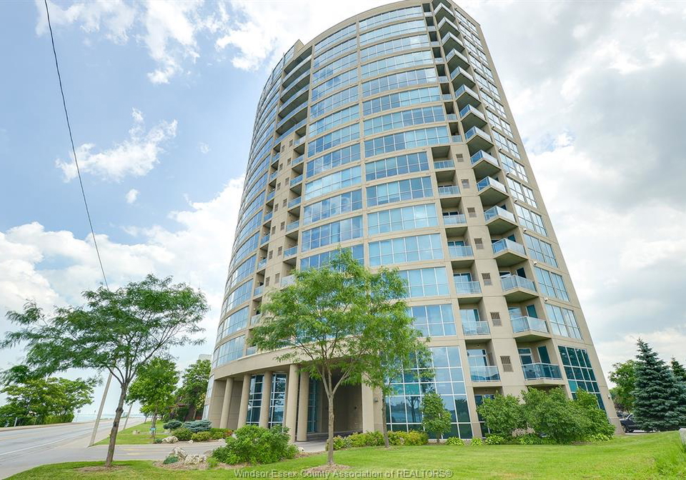 1225-riverside-windsor-ontario-26008700