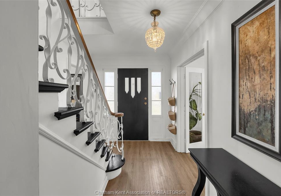 124-llydican-avenue-chatham-ontario-26008730