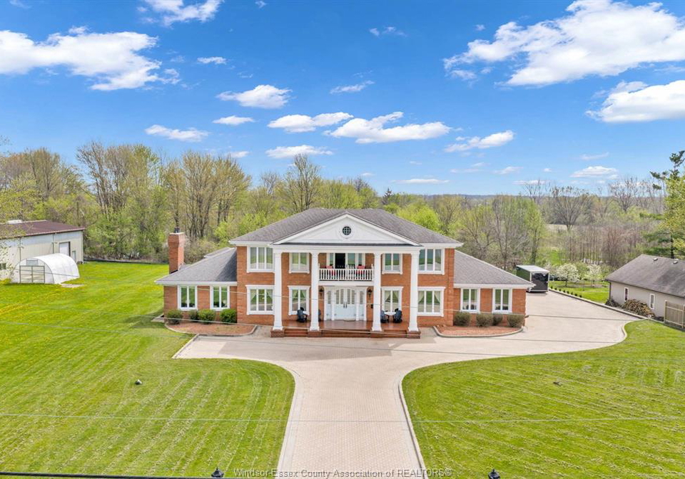 883-front-road-south-amherstburg-ontario-26008736