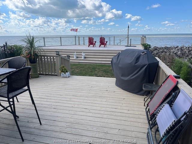 813-erie-shores-drive-colchester-ontario-26008737