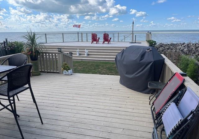 813-erie-shores-drive-colchester-ontario-26008737