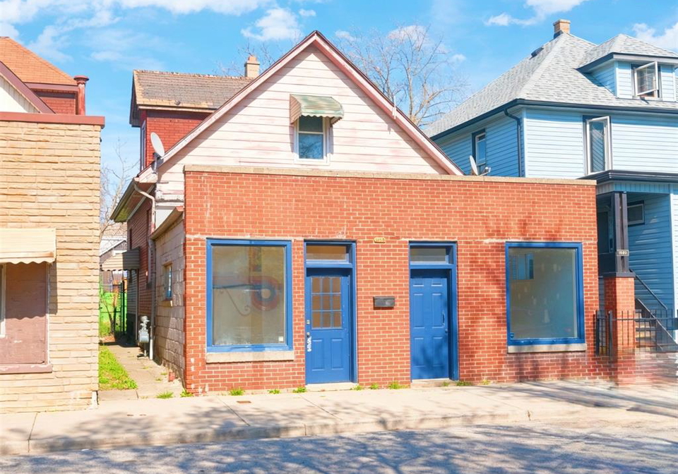 1050-drouillard-windsor-ontario-26008739