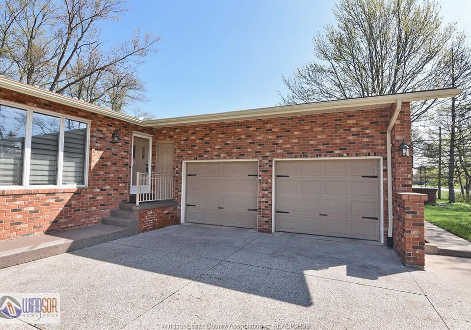 600-cousineau-road-windsor-ontario-26008769