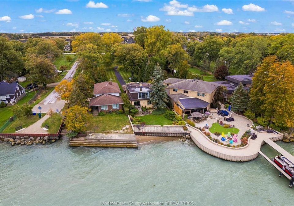 696-old-tecumseh-road-lakeshore-ontario-26008773
