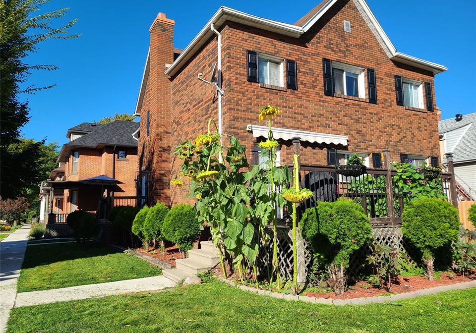 600-park-street-west-windsor-ontario-26008843