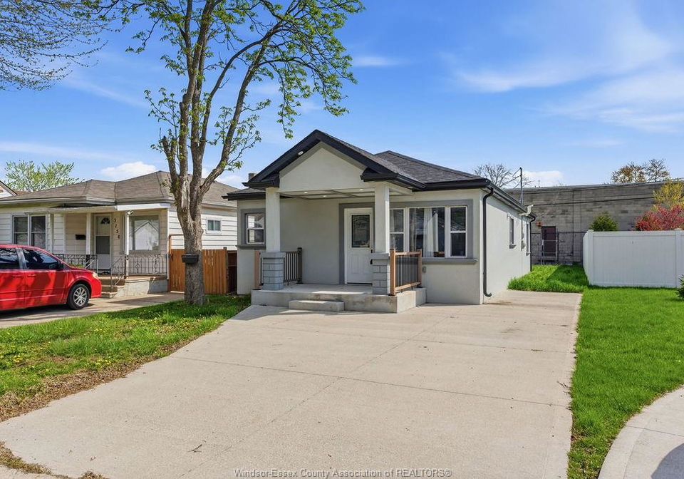 3152-turner-road-windsor-ontario-26008892
