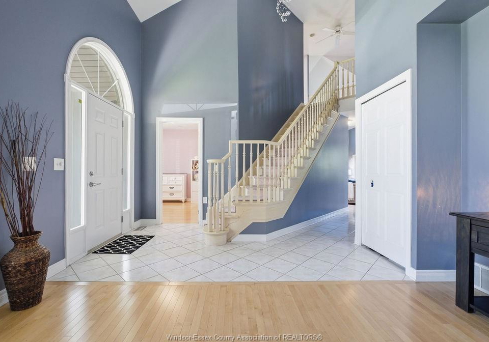 552-old-tecumseh-road-lakeshore-ontario-26008896