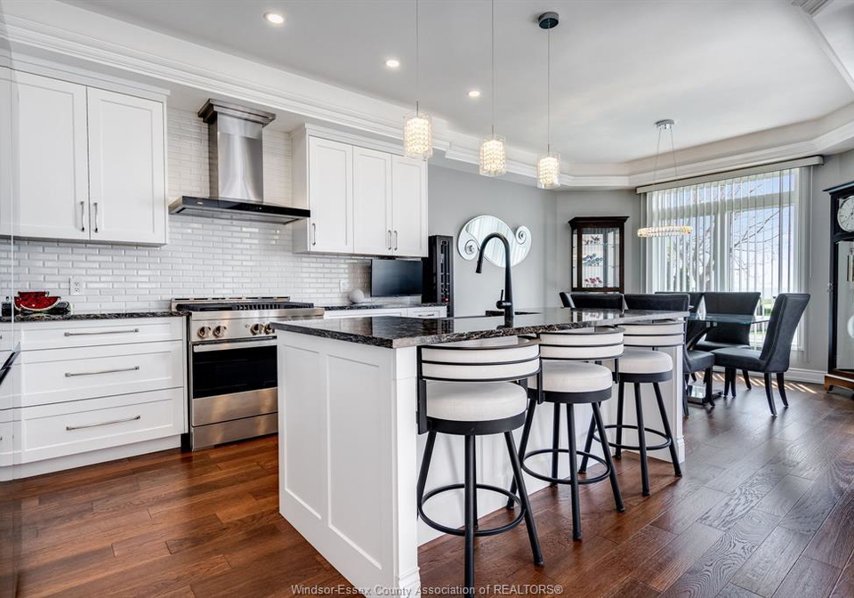 533-cumberland-way-colchester-ontario-26008912