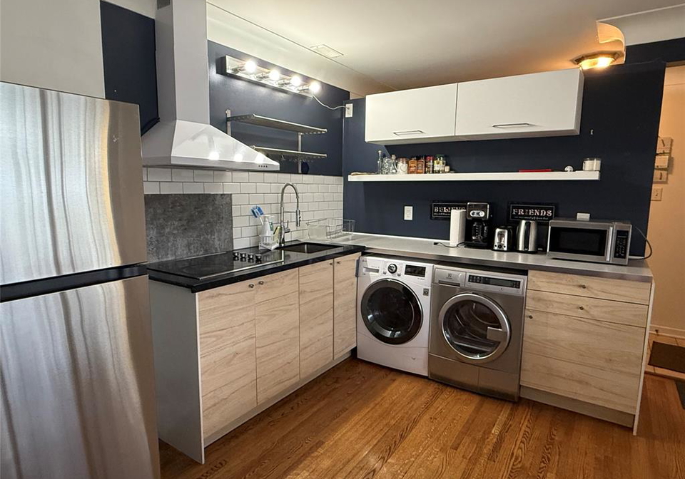 888-cataraqui-street-windsor-ontario-26008931