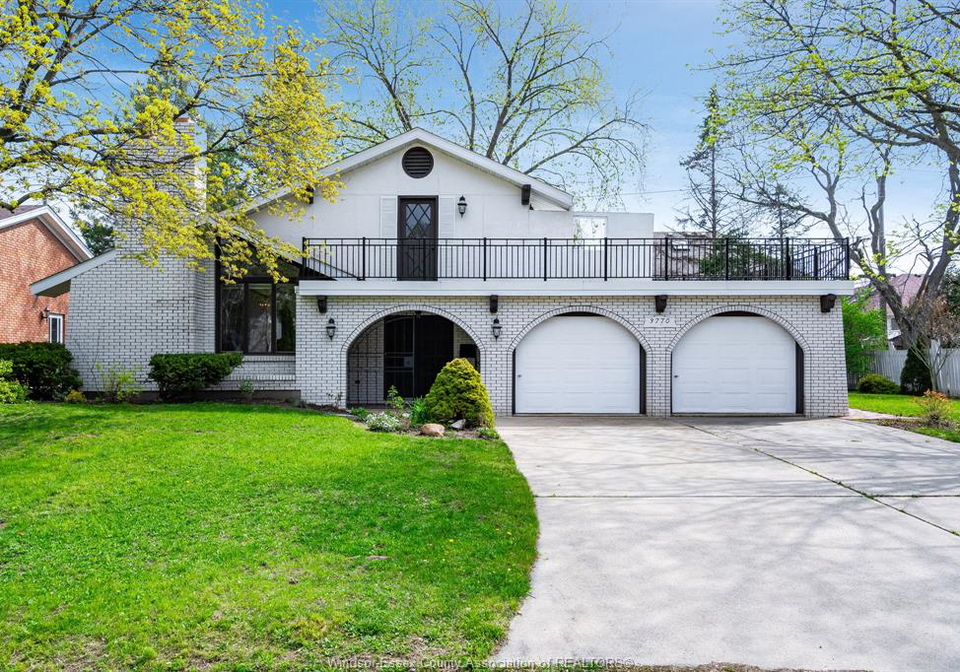 3770-huntington-windsor-ontario-26008954