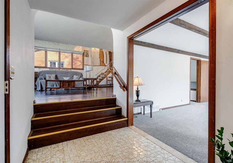 3770-huntington-windsor-ontario-26008954