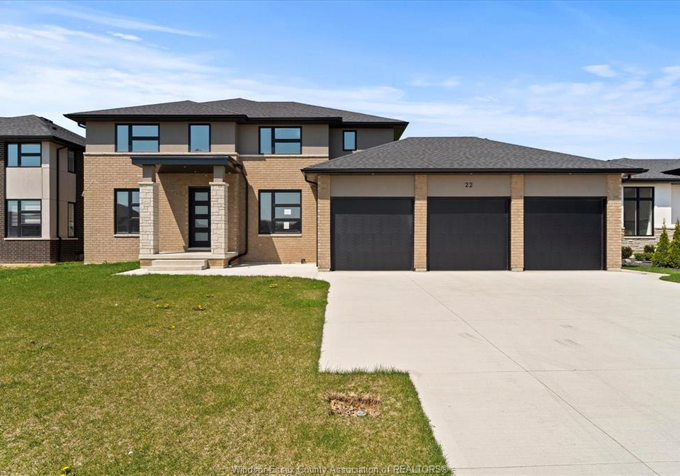 22-gregory-avenue-kingsville-ontario-26009095