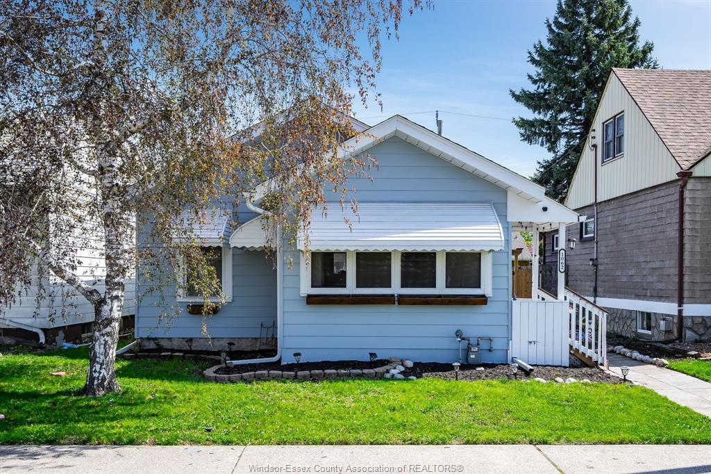 1062-lena-avenue-windsor-ontario-26009113