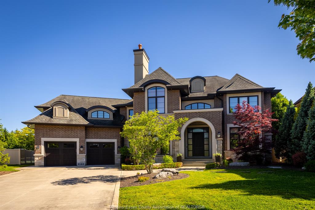 2163-serenity-circle-lasalle-ontario-26009115