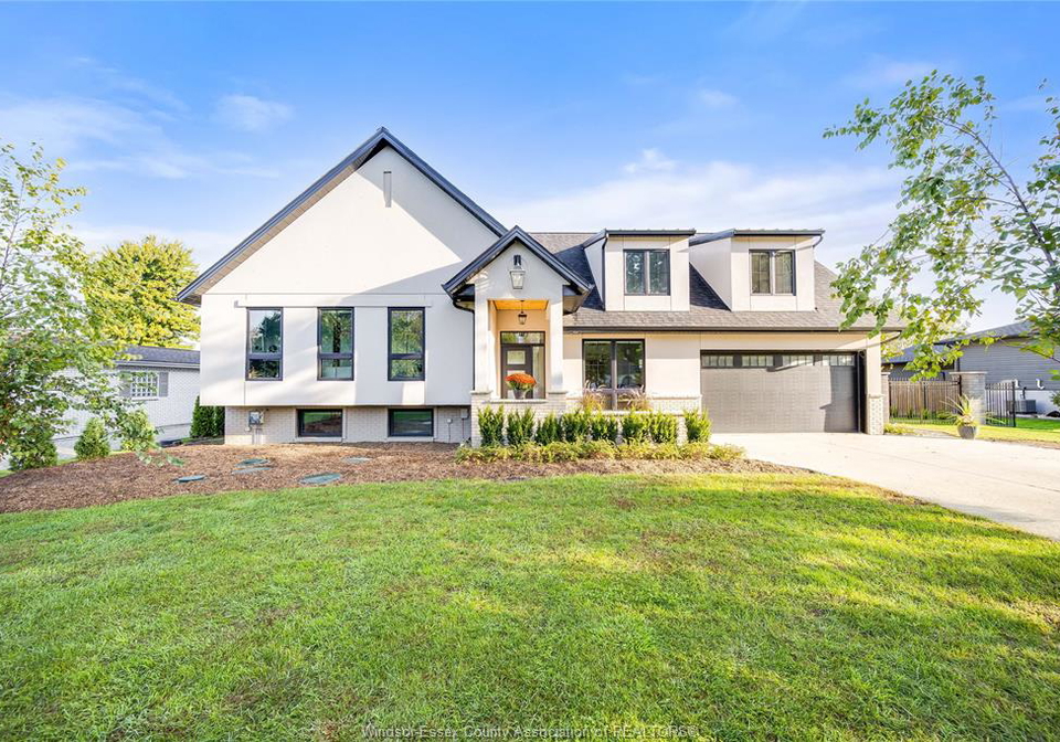 77-bissonnette-lane-lakeshore-ontario-26009135