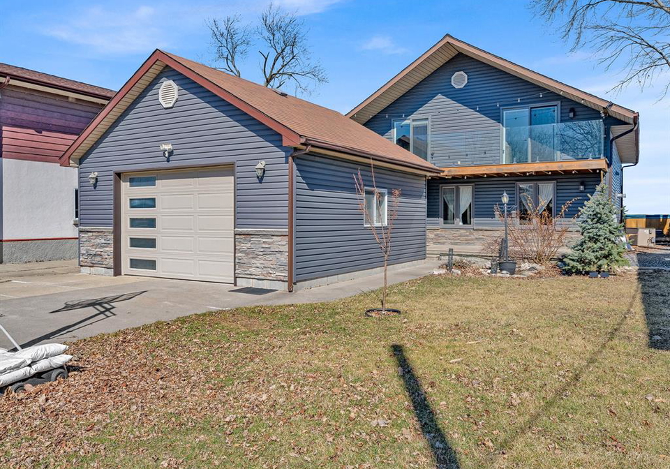 1206-shoreline-avenue-lakeshore-ontario-26009162